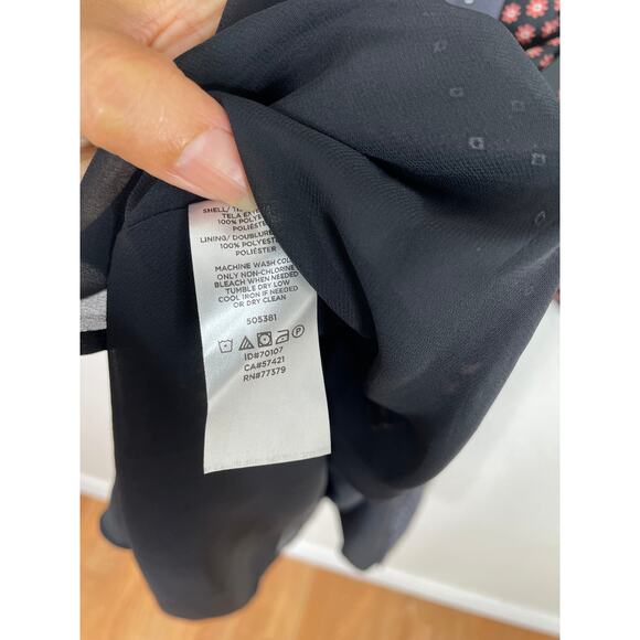 Ann Taylor Patchwork Mixed Print pleated Dress 6 - Picture 6 of 7